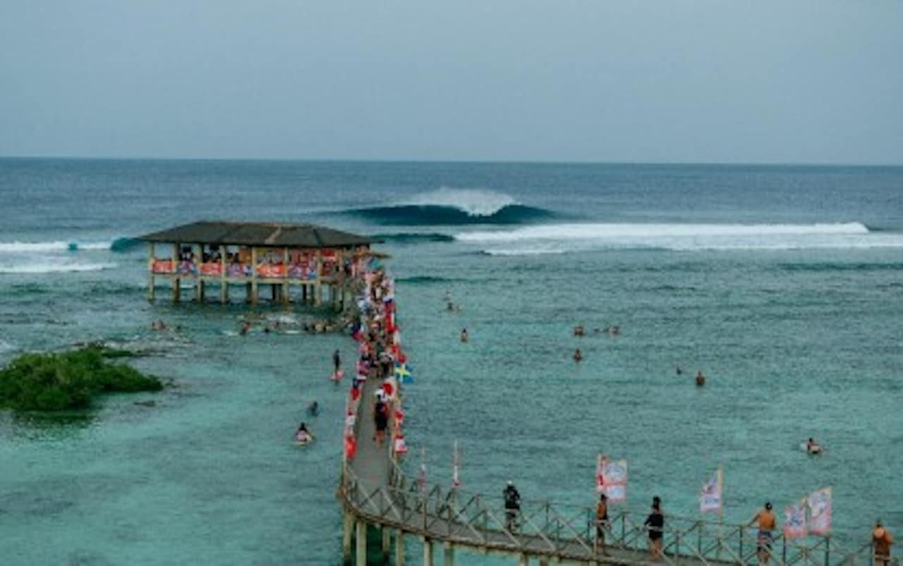 Cloud 9 – הגל הפיליפיני שעולה לליגה הגבוהה